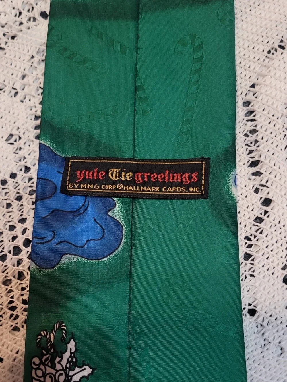 ☁️Hallmark Red and Green Christmas Novelty Tie with Santa Golfing